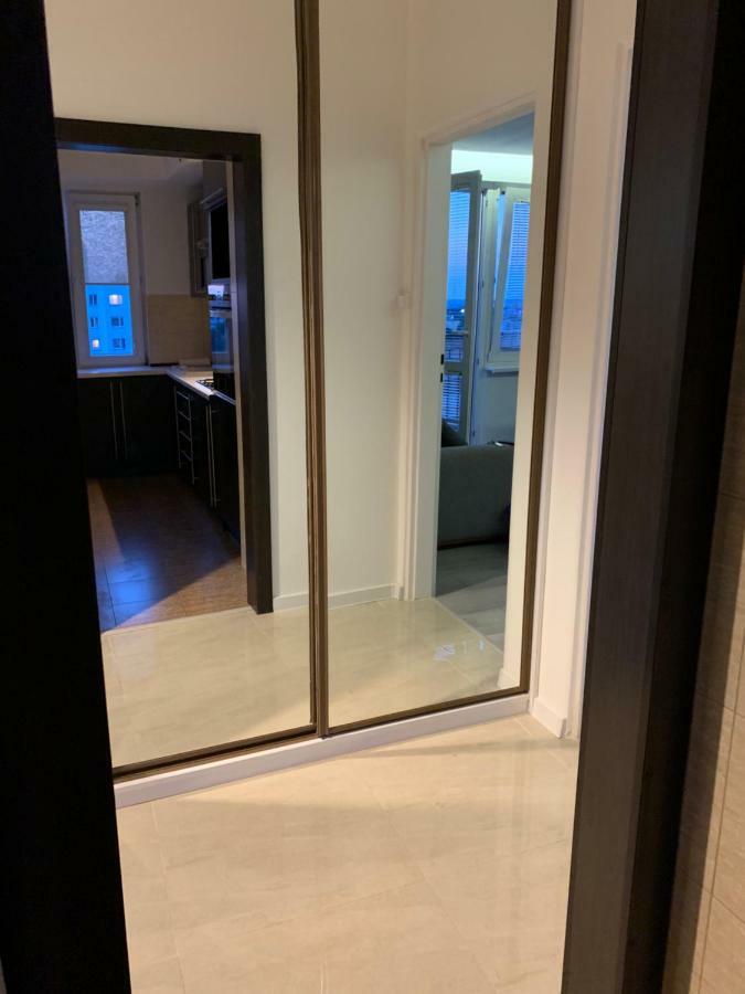 Apartament Zelazna 11 Apartment Torun Ngoại thất bức ảnh