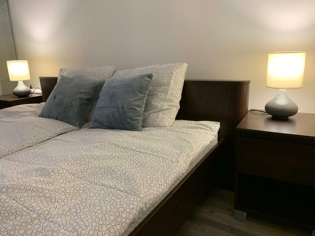Apartament Zelazna 11 Apartment Torun Ngoại thất bức ảnh